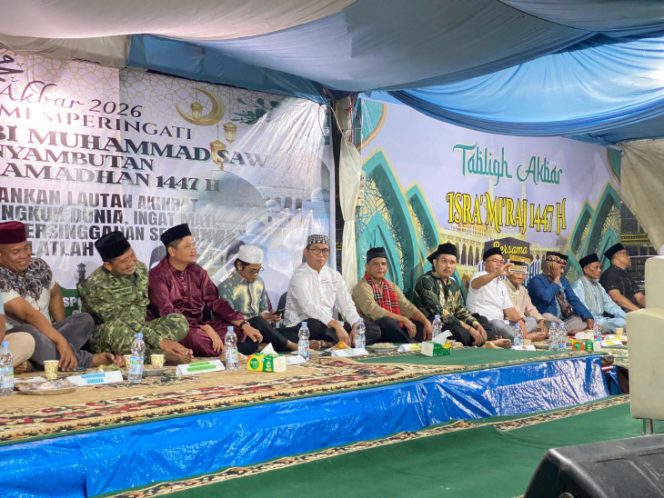 
					Hadirkan Ustazd Kondang Ucay Batubara, Asisten II Hadiri Tabligh Akbar di PT Ciliandra Perkasa Siabu.
