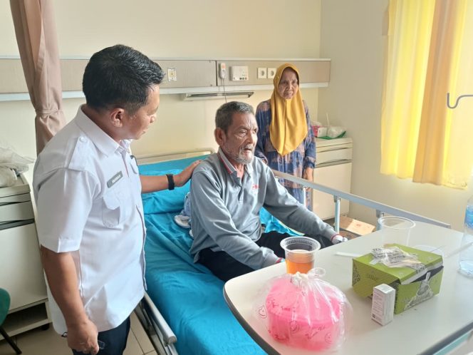 
					Di Tengah Keterbatasan Fiskal, Direktur RSUD Bangkinang Tetap Teguh Jaga Pelayanan