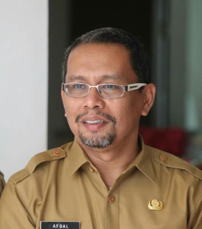 
					Bule Berbikini di Danau Rusa Viral, Kadis Pariwisata Kampar: Jadi Evaluasi Pengelolaan Wisata