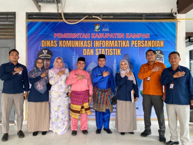 
					Sinergi dan Sinkronisasi, Kadiskominfo Jalin Silaturahmi dan Audiensi dengan BPS Kampar.