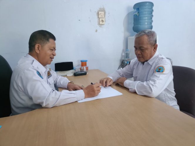 
					Solidkan Program Pemberantasan Narkoba, Sekretaris BNK Bahas Strategi P4GN Bersama Staf Senior.