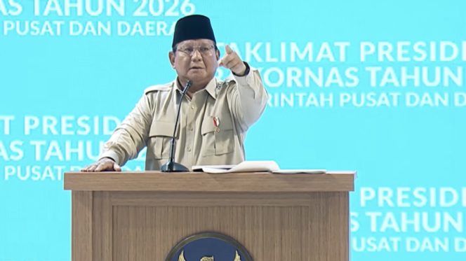 
					Presiden Nyatakan Perang Terhadap Sampah: Kalau Gubernur Bupati Tak Bisa, Saya Perintahkan Danrem!