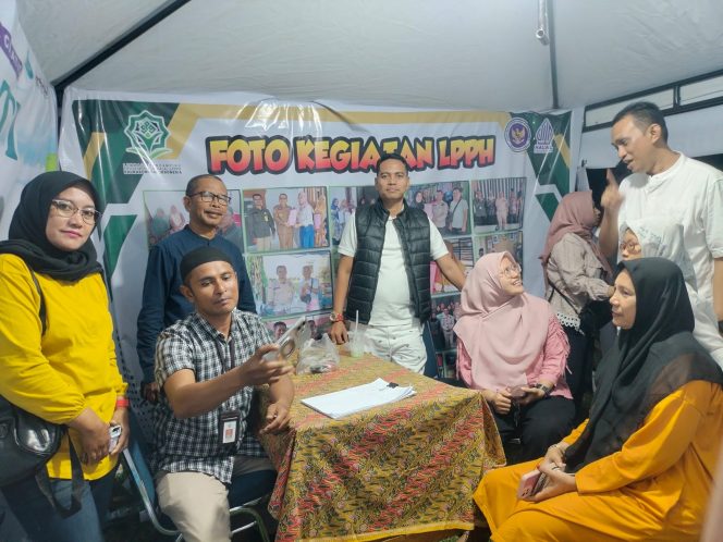 
					Lembaga EWI dan BPJPH Berikan Layanan Sertifikat Halal Self Declare bagi UMKM Kampar dalam Rangka HUT Kabupaten