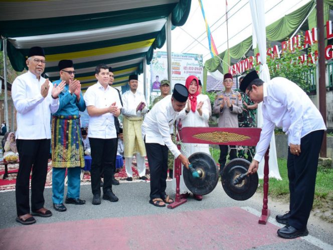 
					Bupati Ahmad Yuzar Buka Festival Lomang Ayo Onam