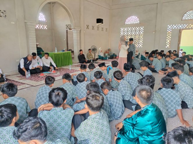 
					Sosialisasi Anti Narkoba BNK Kampar di MTs Desa Sawah, Perkuat Sinergi Sekolah dan Masyarakat