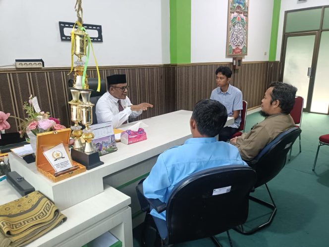 
					Menjaga Alam, Menjaga Amanah: Sinergi Kemenag Kampar Bersama KPL Sukseskan Program Ekoteologi