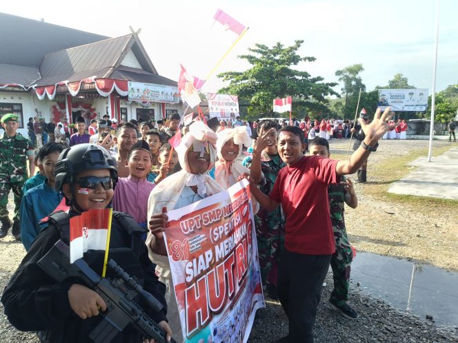 
					KUA Salo Membaur dalam Semarak HUT RI ke-81: Mengabdi, Menyatu, dan Menjaga Harmoni Umat