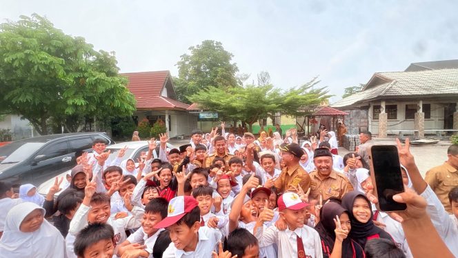 
					Tinjau Kebakaran SDN 018 Kubang Jaya, Bupati Kampar Minta Kerusakan Segera Diinventarisasi dan Keselamatan Siswa Diutamakan
